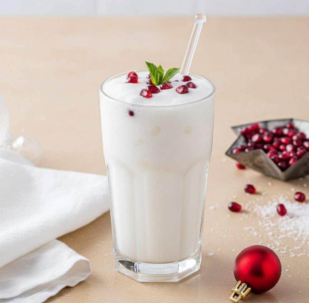 Winter Wonderland Mojito: A Festive Twist on a Classic Cocktail 4 5891112542497606529 121